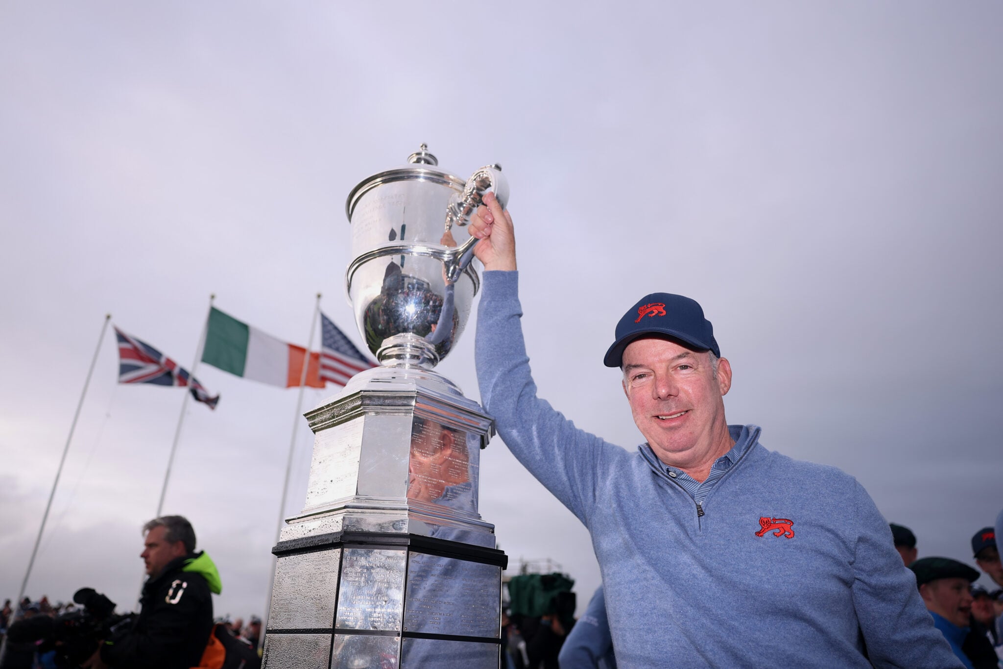 Dean Robertson, captain of Team GB&I, lifts the Walker Cup in Lahinch, County Clare | Source: Warren Little/Getty Images